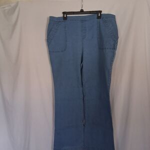 Blue Jeans Stretch Waist. Boot Cut